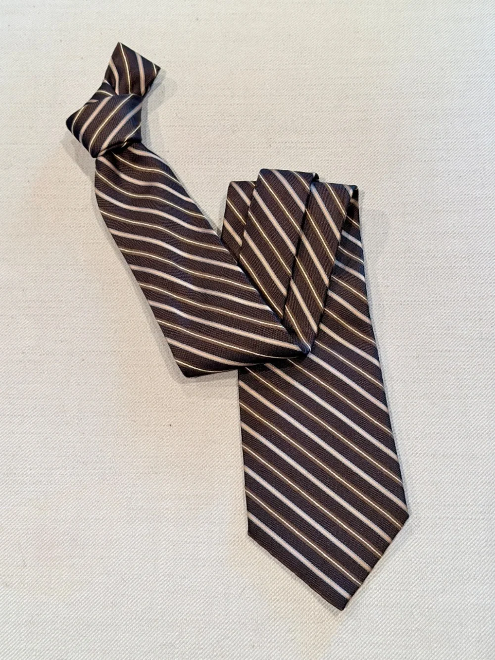 5 for $15 🌸 CLAIBORNE | Brown/Cream Stripe 100% Silk Tie for Men